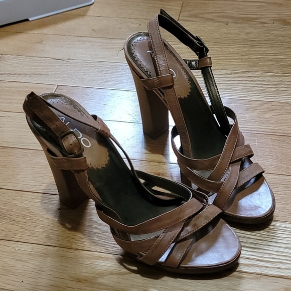 ALDO brown leather sandals - Picture 1 of 5